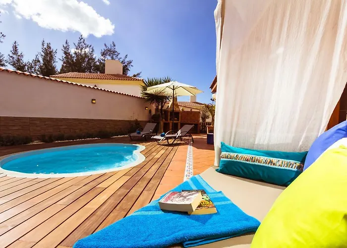 Βίλα Hibiscus Centrum Private Pool Family *