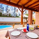 Villa Hibiscus Centrum Private Pool Family *